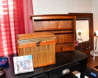 043Living Room