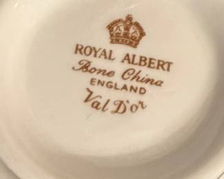 Royal Albert Bone China Val D'or