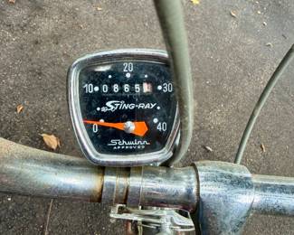 Vintage red Schwinn Sting Ray, Fastback bike - in very good condition