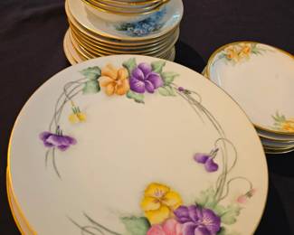 Hutschenreuther Hand painted plates