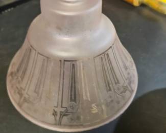 Vintage Vianne French Art Deco etched glass shade