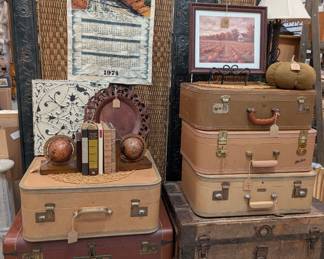 Creative Collection Lane, 9475 Elmdale Rd., Clarksville