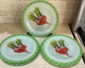 Set of Pfaltzgraff 'La Betterave' glass plates