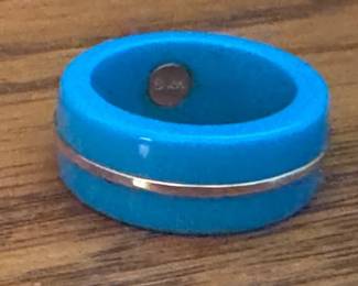 Viennese turquoise and 14k gold trim ring
