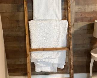 Wooden blanket ladder and blankets