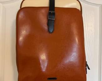 Cluci leather laptop backpack