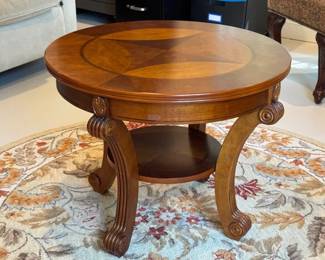 Round accent table and Safavieh rug