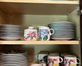 Mikasa dishes set, Tender Bloom