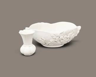 132 RedWingStyleFloralBowlArtPotteryVaseUSAPottery