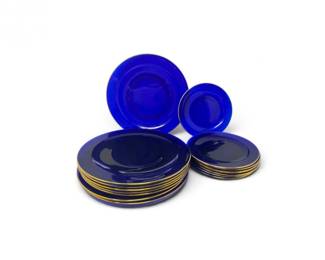 67 CobaltBlueGlassDinnerPlateswGoldTrim16Pieces