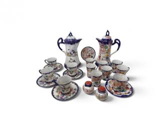 79 VintageHandPaintedJapanesePorcelainTeaSetGeishaFloral