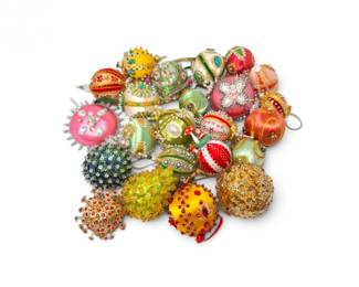 197 VintageHandmadeBeadedSequinedChristmasOrnaments