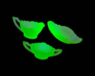 189 GreenUraniumGlassCreamSugarSetwServingDish3Pieces