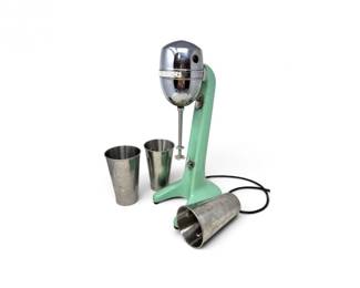 159 VintageHamiltonBeachModel30JadeiteGreenMilkshakeMixer3Cups