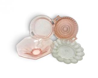 173 4PcPinkClearPressedGlassServingCollection