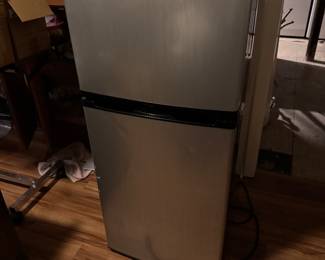 Small refrigerator