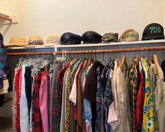 Vintage clothes/hats