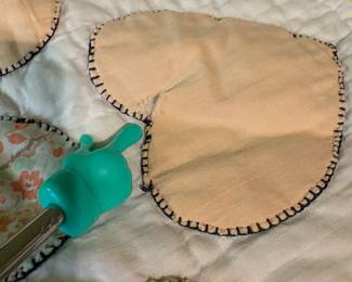 O60 - $75. Vintage Handmade Heart Box Quilt with Prairie Edge. Quilt Measures 67” W x 84” L.