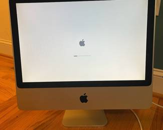 O125 - $80. Apple iMac 20".