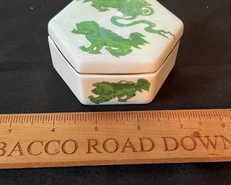 O110 - $400. Set of Wedgwood "Chinese Tigers" Green China. 1 - Coffee Pot, 1 Tea Pot (has a crack), 1 - Saucer, 1 - Trinket Dish, 1 - Cream and Sugar, 3 - Tea Cups, 3 - 8.25" Plates
