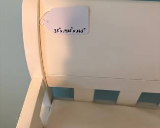 O20 - $20. Changing Table. Measures 35” W x 19.25” D x 36.5” Tall.