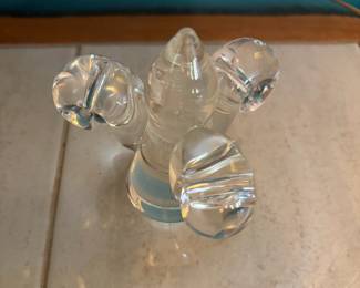 O132 - $45. Steuben Fleur- de-Lis Canapé Tray. Measures 12.5” D x 4” Tall.