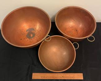 O120 - $85. Set of 3 Vtg Copper Mixing Bowls. Lg - 12.5” x 6”, Med 10.5” x 5.5”, Sm 8.75” x 4”.