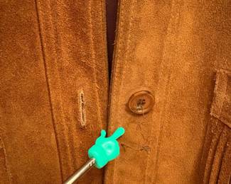O72 - $100. 1980’s Woman’s Neiman Marcus Sued Fringe Jacket. No size. Measures 18” pit-pit, 26” shoulder-bottom hem.