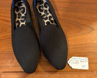 O142 - $30. Rothy’s Almond Toe Flats. Black. Size 9.5.
