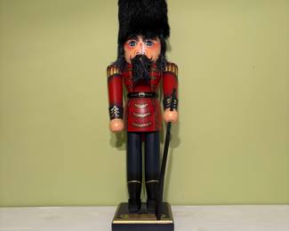 O50 - $120. Signed Susan Milford Hand Painted Palace Guard Nutcracker. # 846 of 5,000. Measures 17" Tall.