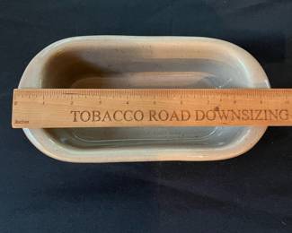 O108 - $60. Bennington Potters Bake Wear Set. 11.75" Loaf Pan, 9.5" Loaf Pan, 10.25 Pie Dish, 9" Pie Dish, 7.75" Bistro Dish.