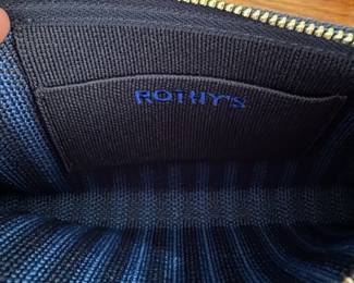 O76 - $25. Rothy’s Wristlet. Like New.