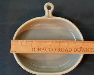 O108 - $60. Bennington Potters Bake Wear Set. 11.75" Loaf Pan, 9.5" Loaf Pan, 10.25 Pie Dish, 9" Pie Dish, 7.75" Bistro Dish.