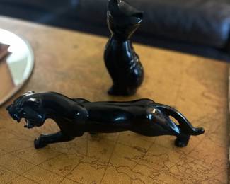 Black panther and black cat! Very heavy!