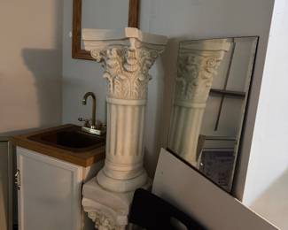 Plaster stands