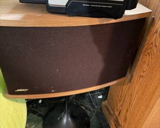 Bose 901 stand speakers