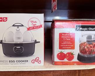 Egg cooker and a Magic Chef food processor