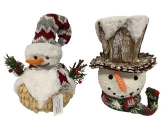 1049 - 2 Snowman Figures - 6" Tall