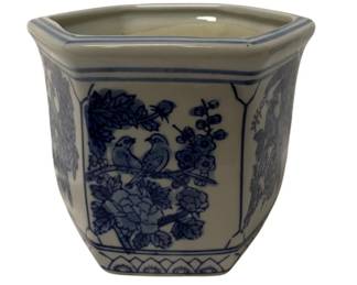 214 - Blue & White Planter - 5 x 5.75