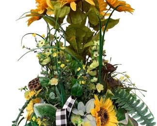 755 - Handcrafted Sunflower Arrangement w/ Glass Vase (Description): 23 x 24