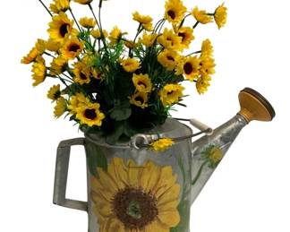 812 - Sunflower Watering Can w/ Faux Sunflowers (Description): 15 x 17