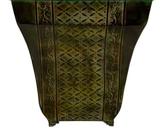 867 - Metal Planter - 16.75 x 15.75 x 15.75