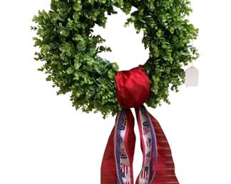 804 - Boxwood Wreath - 24 x 24