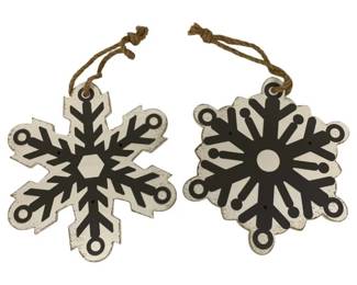 1117 - 2 Rustic Wooden Snowflake Hanging Decor (Description): 12.5 x 12.5