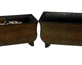 718 - 4 Assorted Planters - 12.5 x 6.5 x 9.5