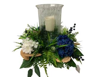 205 - Centerpiece w/ Glass Hurricane & Candle (Description): 16 x 22 x 22