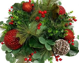 923 - Handcrafted Christmas Candle Ring Arrangement (Description): 28 x 26 x 12