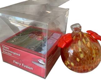 109 - Fiery Fusion Glass Hummingbird Feeder - 5 x 4