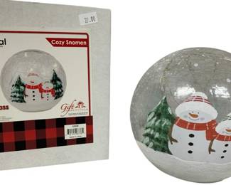 1086 - Cozy Snowmen LED Glass Globe in Box - 6" Round (Description): Used as is electric/electronic/mechanical item. No guarantee all components, untested.