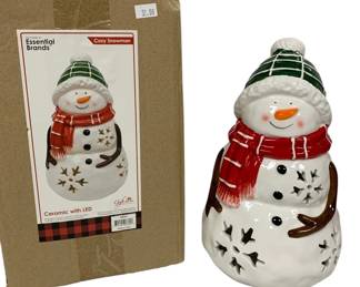 1097 - Cozy Snowman Ceramic LED in Box - 6 x 6 x 10 (Description): Used as is electric/electronic/mechanical item. No guarantee all components, untested.